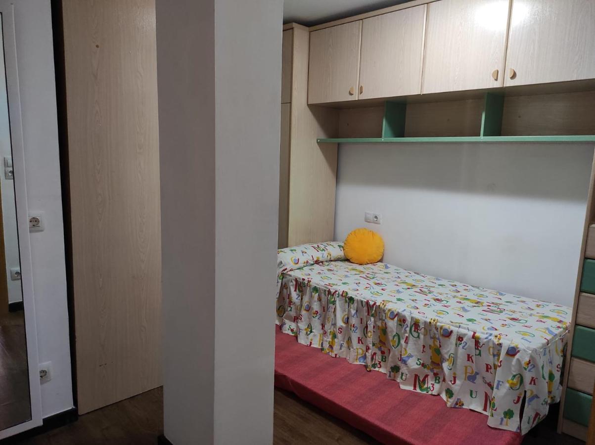 Apartamento La Pineda Εξωτερικό φωτογραφία