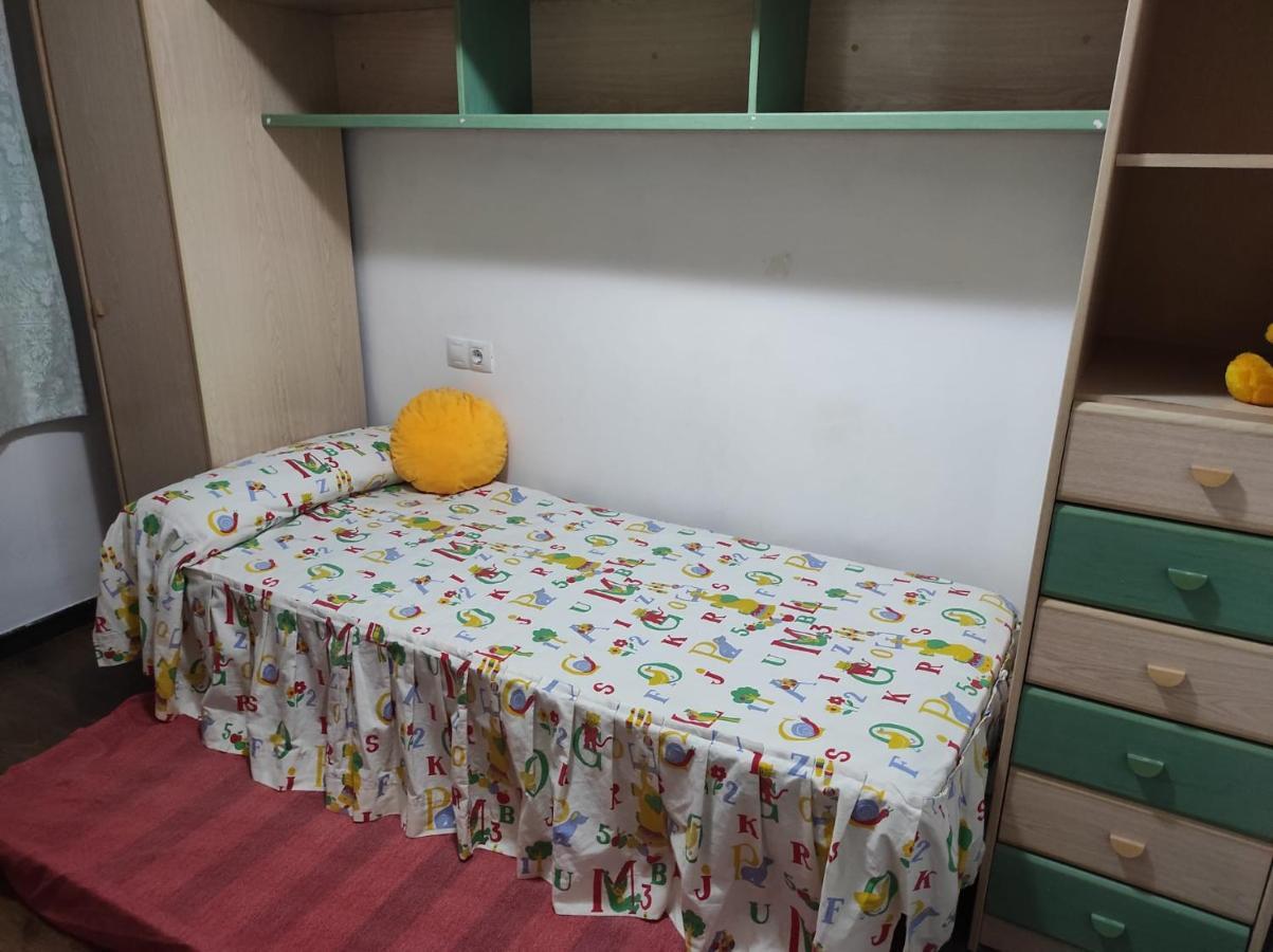 Apartamento La Pineda Εξωτερικό φωτογραφία