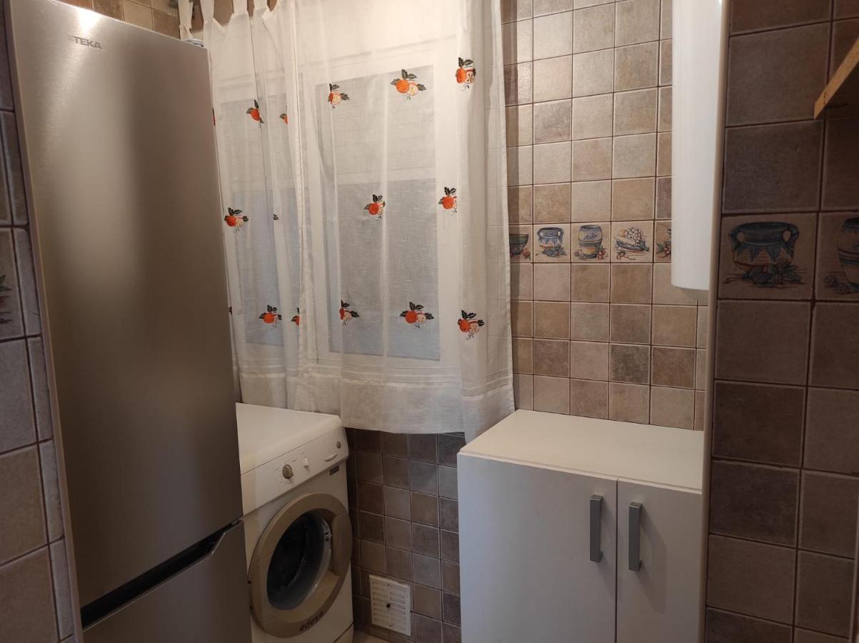 Apartamento La Pineda Εξωτερικό φωτογραφία